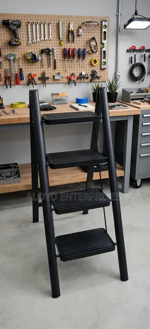 4 Layer Metallic Ladder
