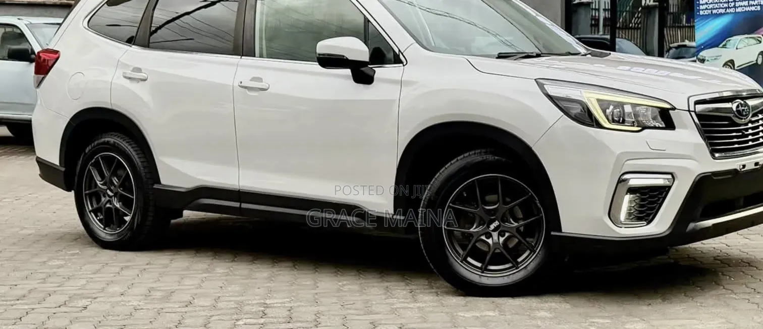 Subaru Forester 2019 White