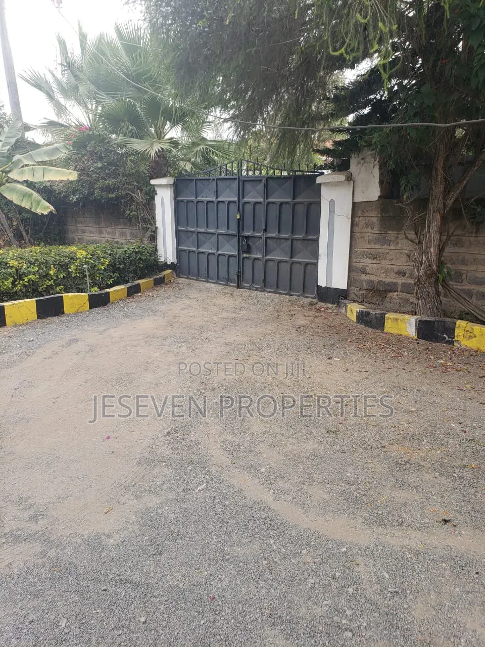 4bdrm Bungalow in Syokimau Katani Road for sale
