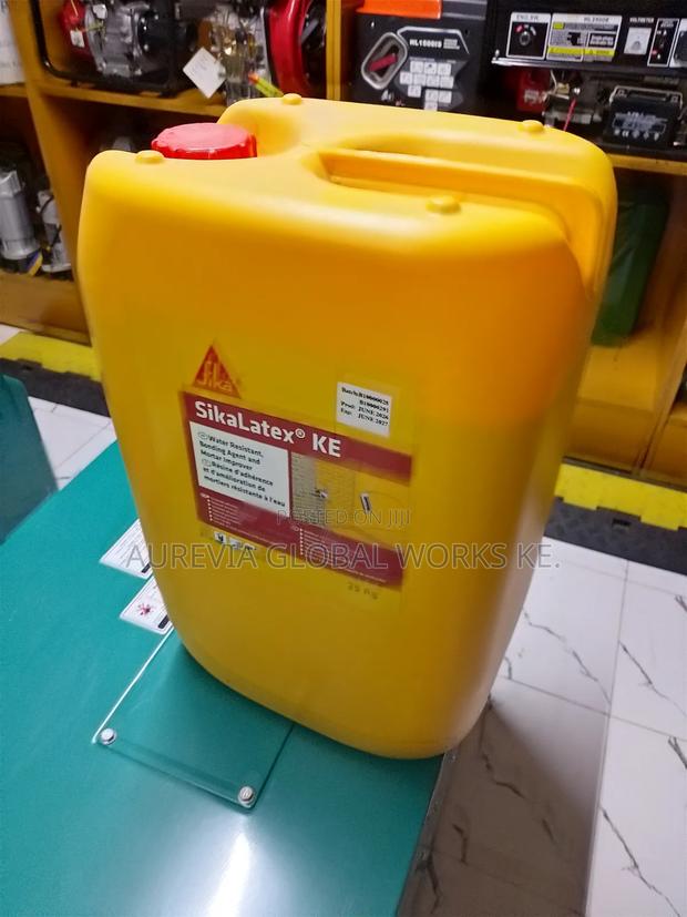 High Performance Bonding Agent Water Resistant Sika Latex 25l - thumbnail 2