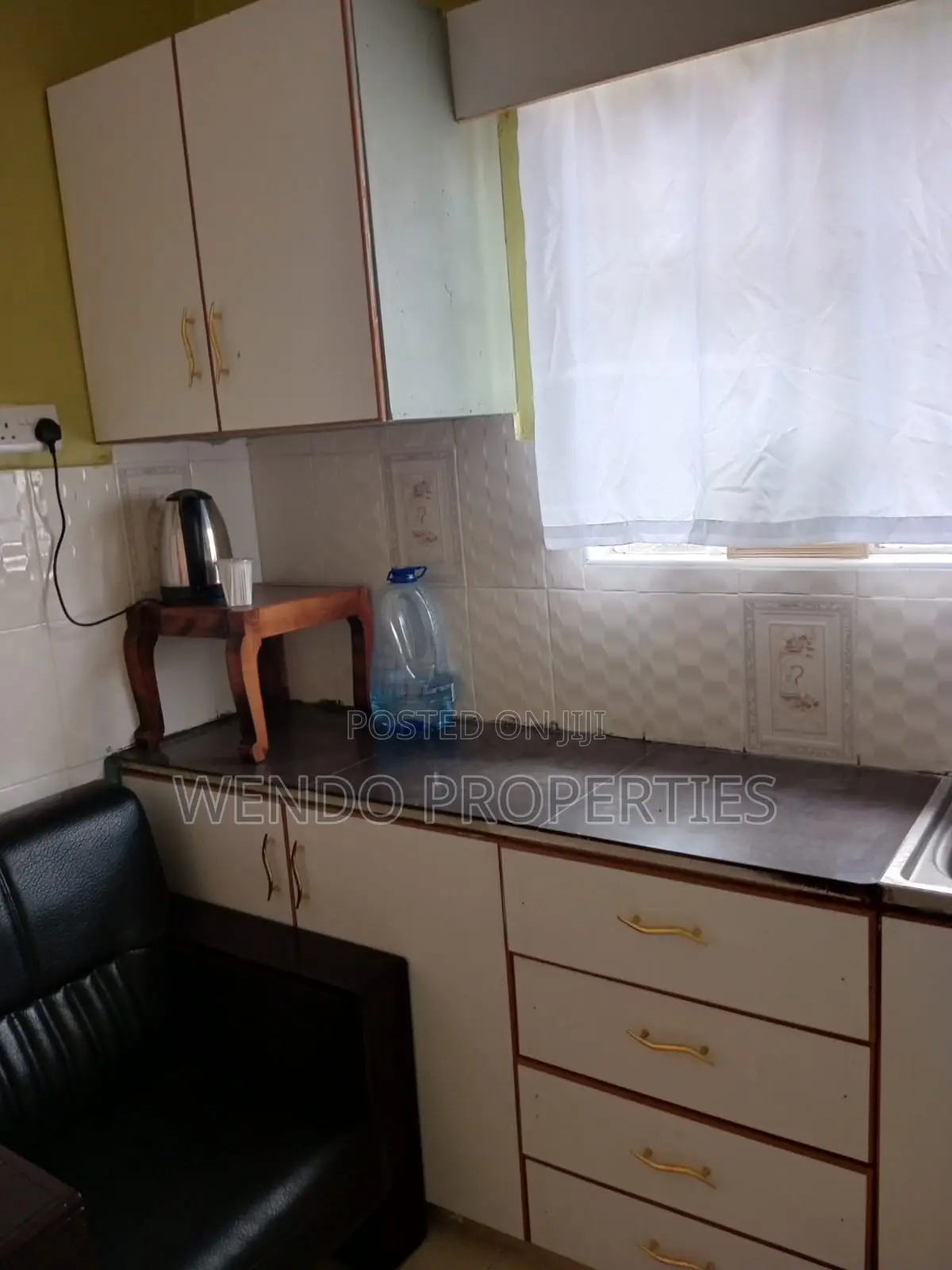 Furnished 4bdrm Bungalow in Milimani for sale