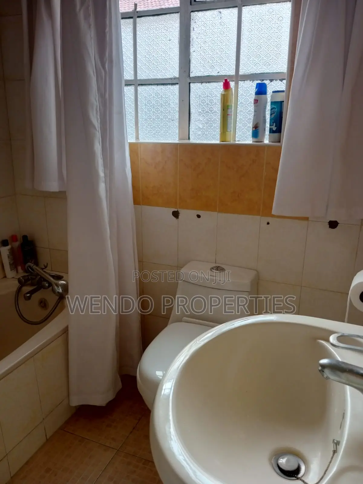 Furnished 4bdrm Bungalow in Milimani for sale
