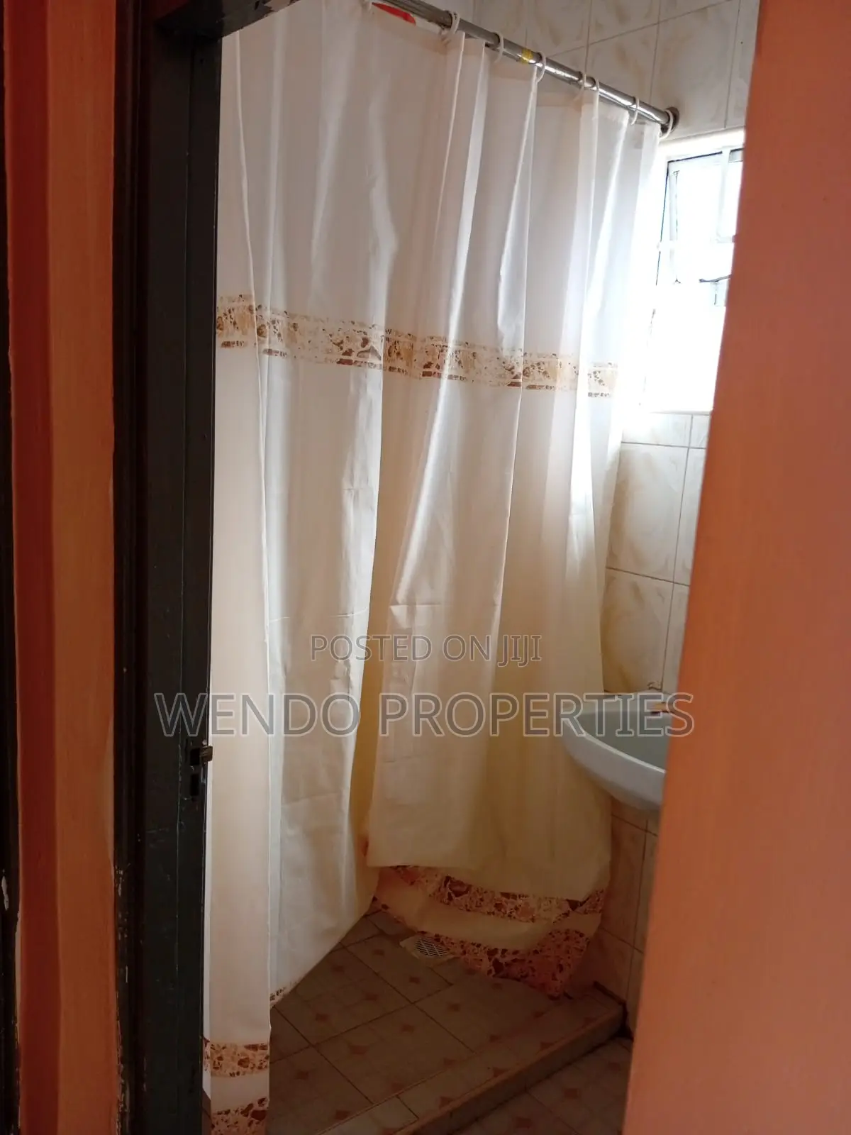 Furnished 4bdrm Bungalow in Milimani for sale