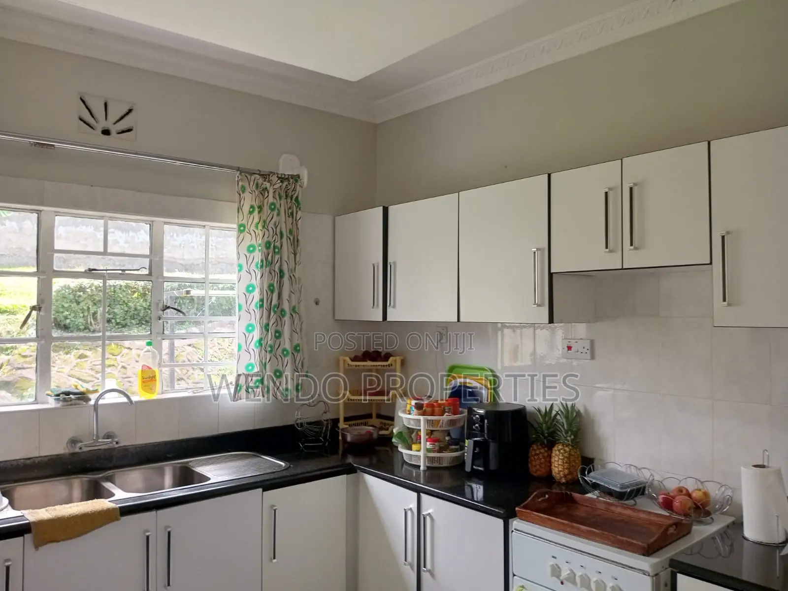 Furnished 4bdrm Bungalow in Milimani for sale