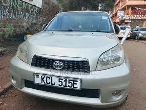 Toyota Rush 1.5 AWD 2011 Silver