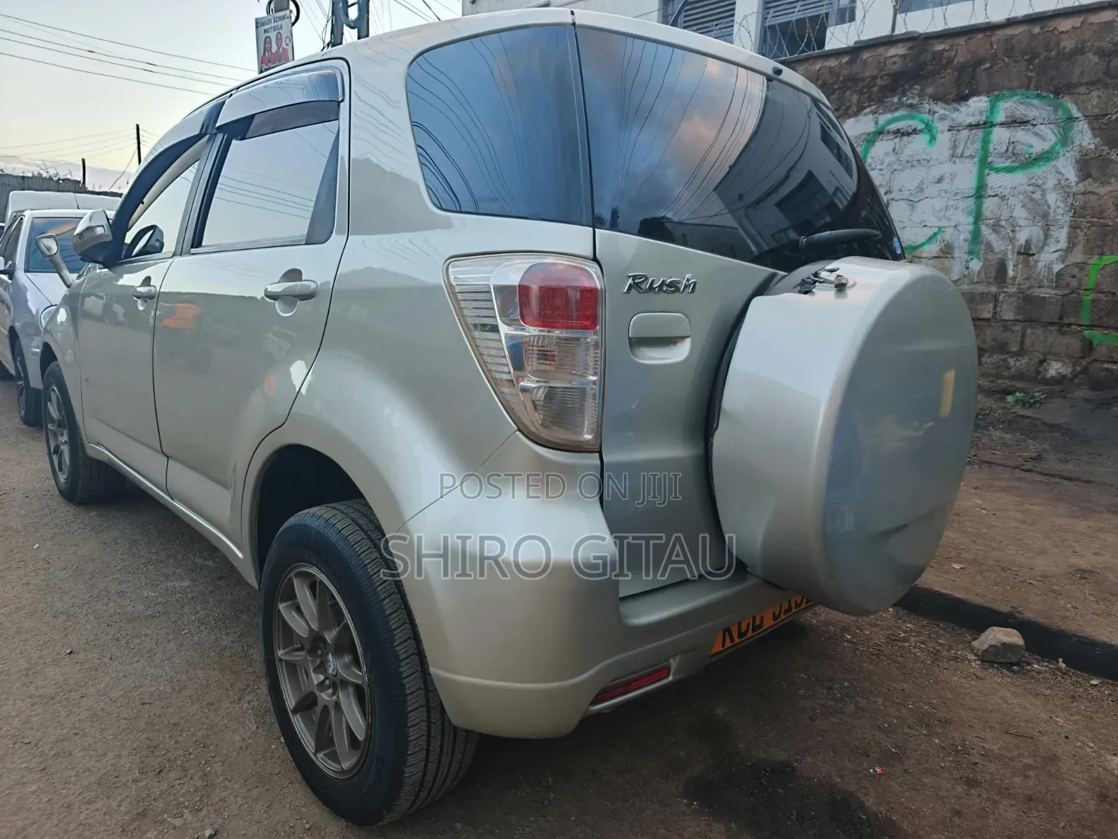 Toyota Rush 1.5 AWD 2011 Silver