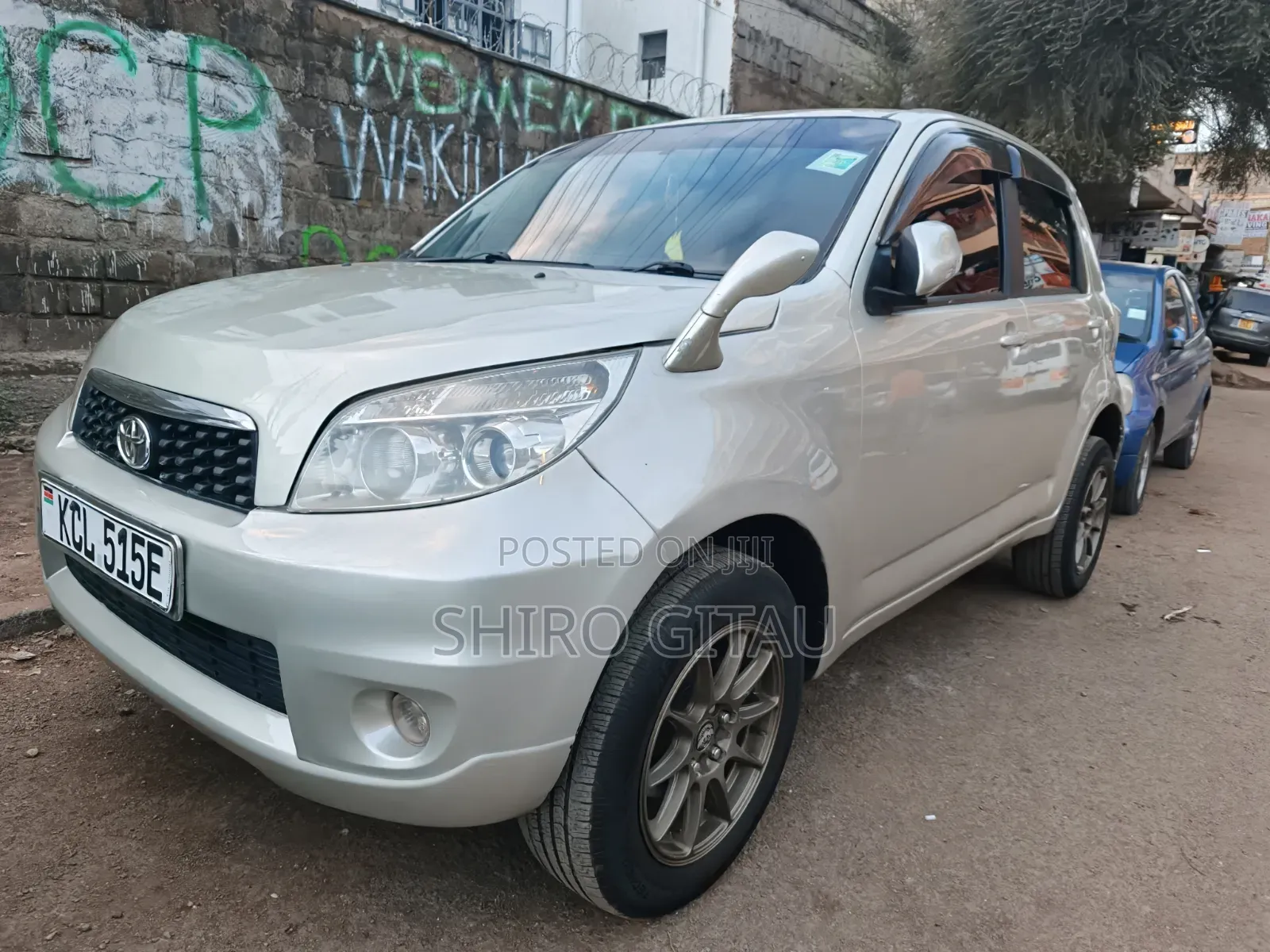 Toyota Rush 1.5 AWD 2011 Silver