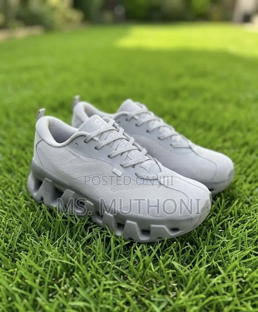 Kith X Swiss Running Size 38-45