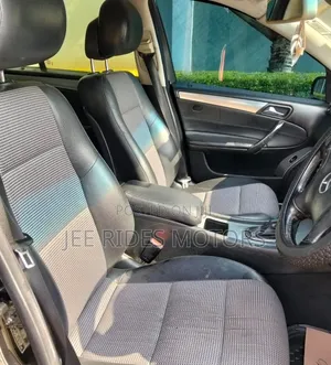 Mercedes-Benz C180 2006 Black