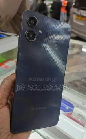 New Samsung Galaxy A06 128 GB Black