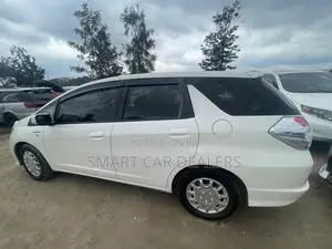 Honda Shuttle 2015 White