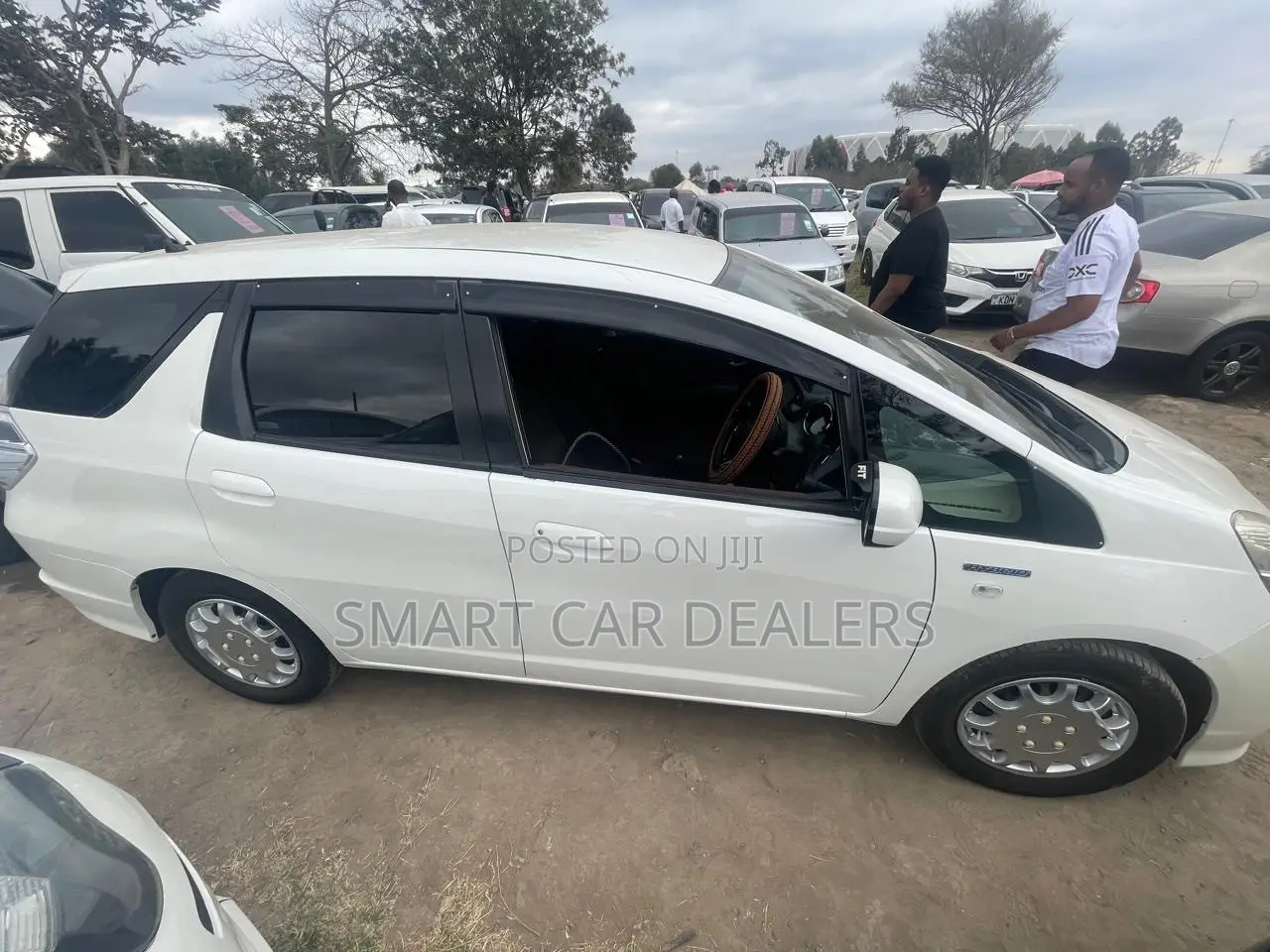 Honda Shuttle 2015 White