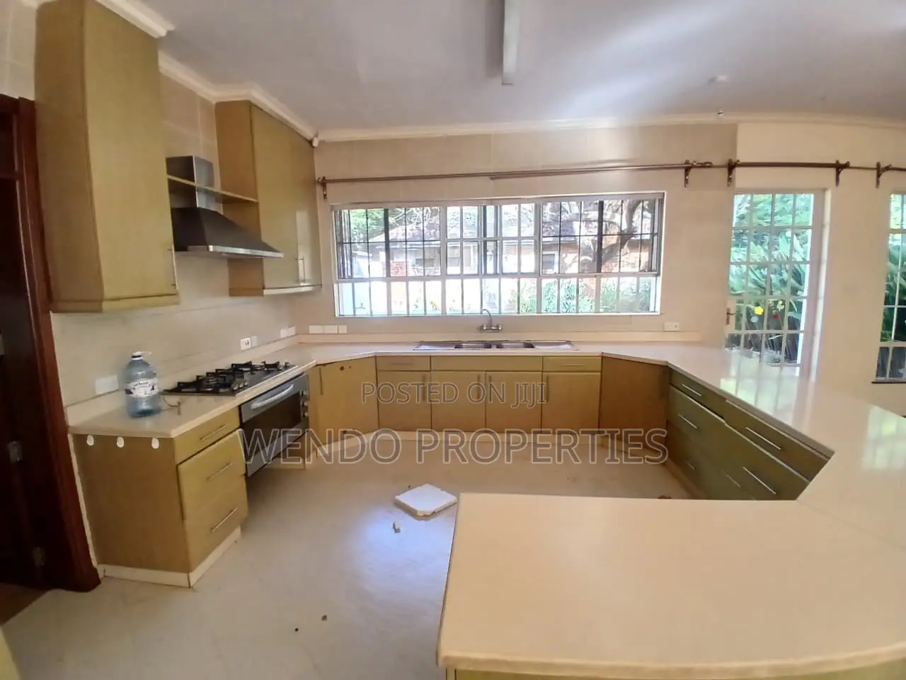 3bdrm Bungalow in Karen C for rent