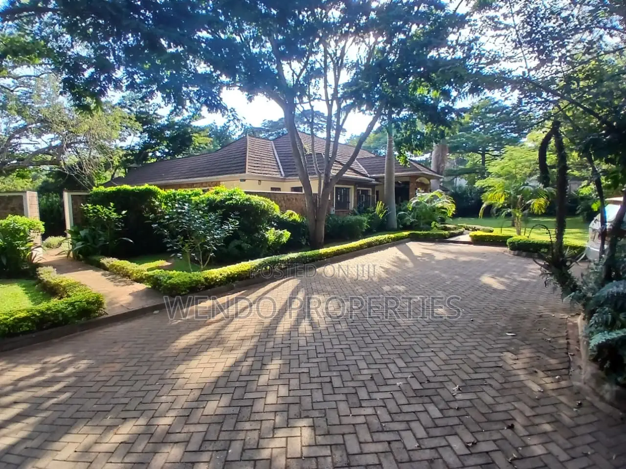 3bdrm Bungalow in Karen C for rent