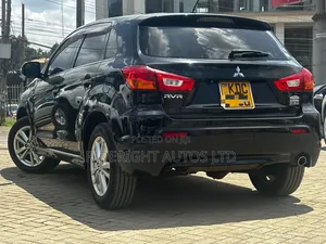 Mitsubishi RVR 2.0 2012 Black