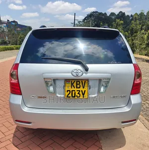 Toyota Corolla Fielder 1.5 Petrol FWD 2006 Silver