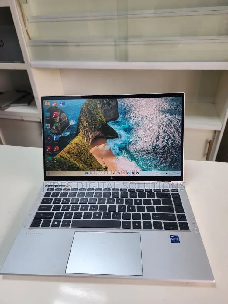 Laptop HP EliteBook 1040 G8 32GB Intel Core i7 SSD 512GB