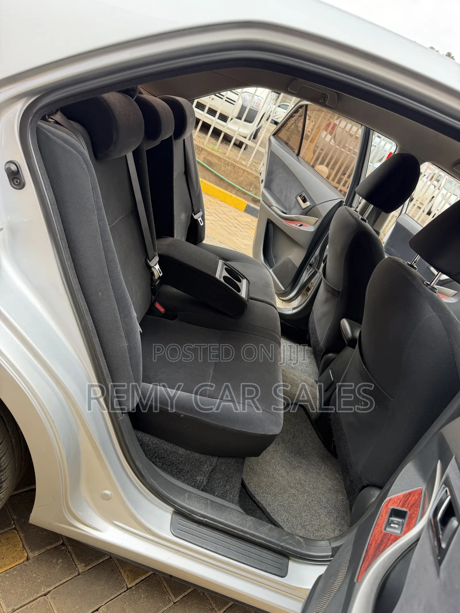 Toyota Premio 2009 Silver