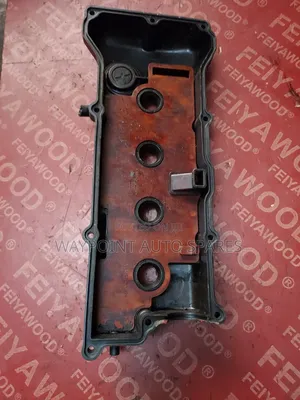 Top Cover Nissan Sunny B14,GA15