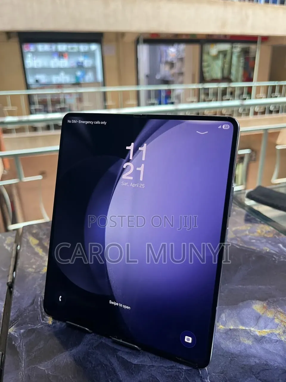 New Samsung Galaxy Fold 512 GB Purple