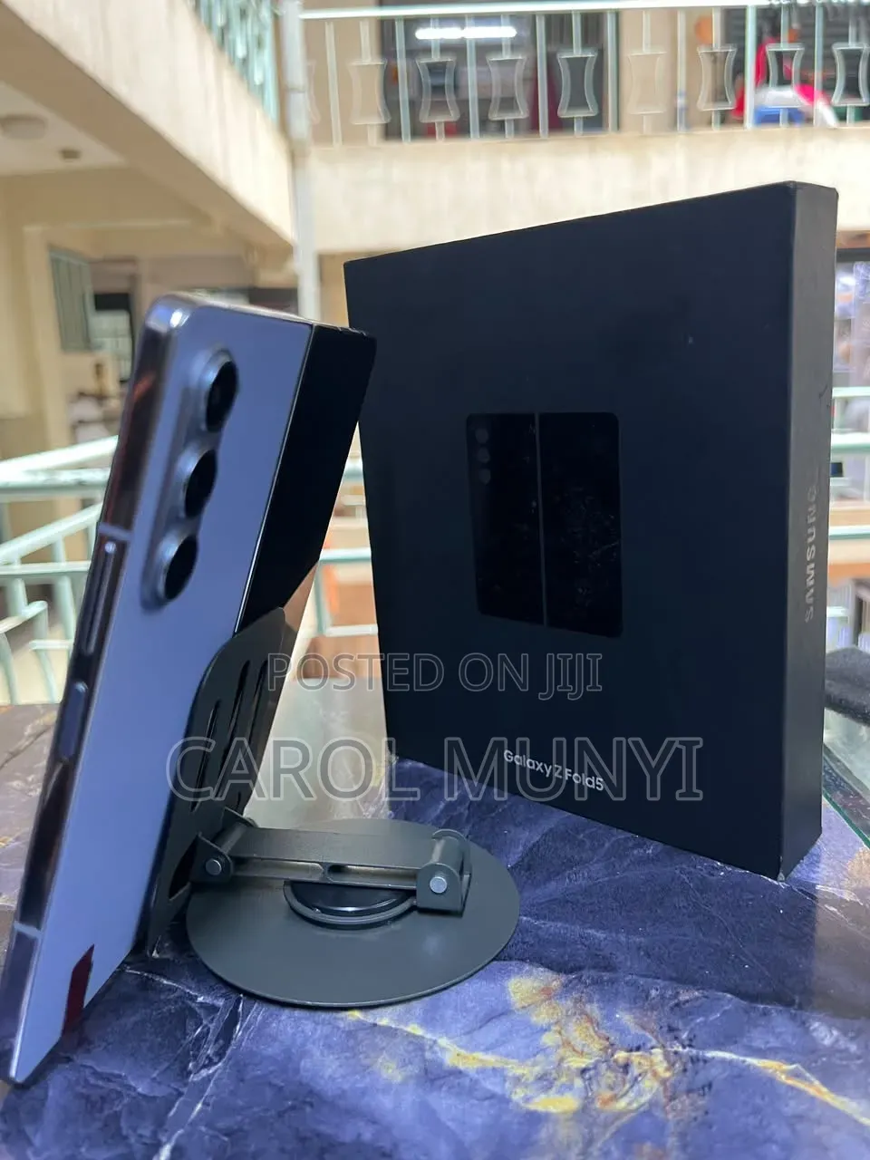 New Samsung Galaxy Fold 512 GB Purple