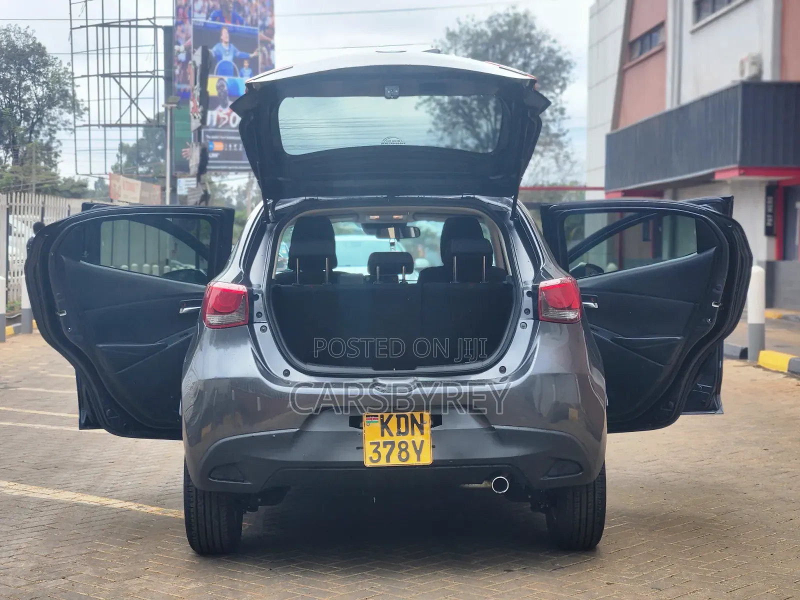 Mazda Demio 2016 Gray