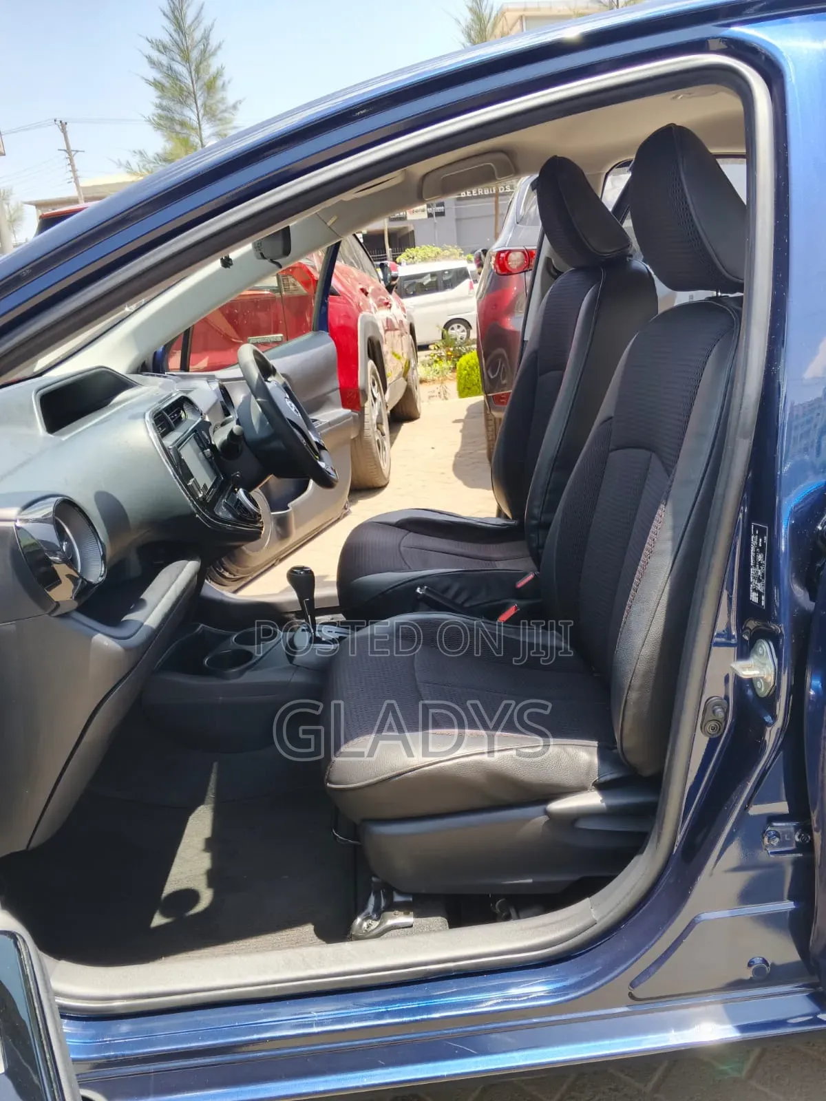Toyota Aqua 2019 Blue