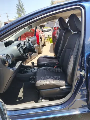 Toyota Aqua 2019 Blue