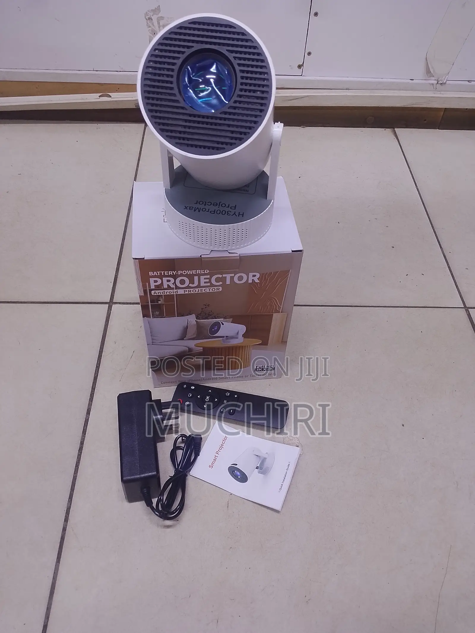 HY300 Android Projector – Portable Battery-Powered Design