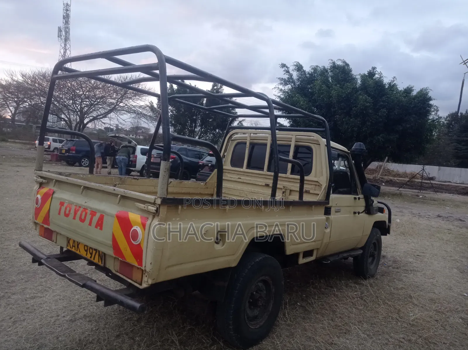 Toyota Land Cruiser 1998 Beige