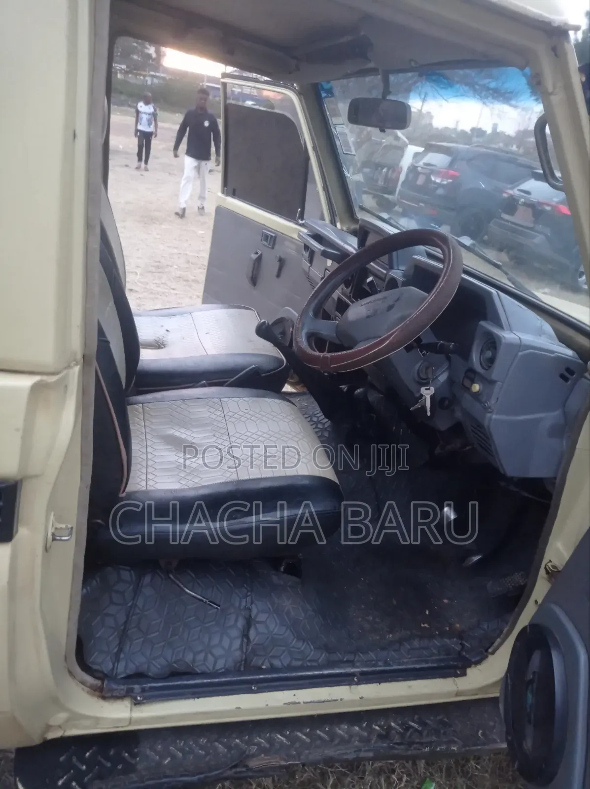 Toyota Land Cruiser 1998 Beige
