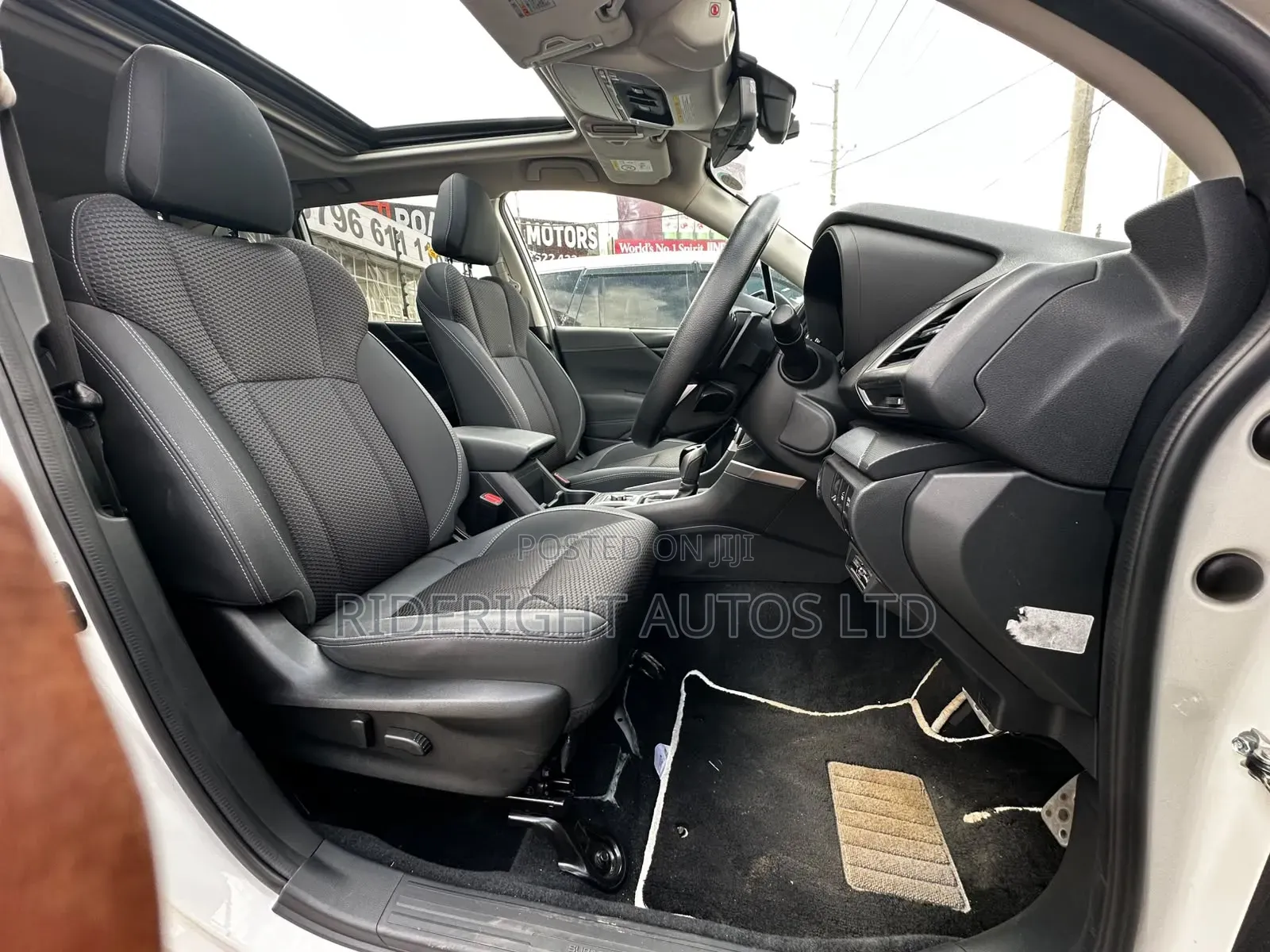 Subaru Forester Premium AWD 2019 White