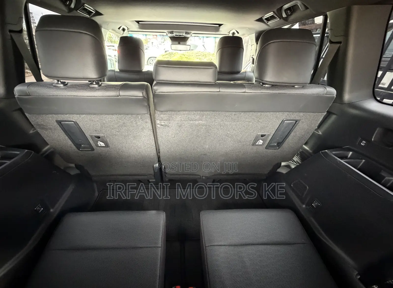 Toyota Land Cruiser Prado 2.8 2024 White