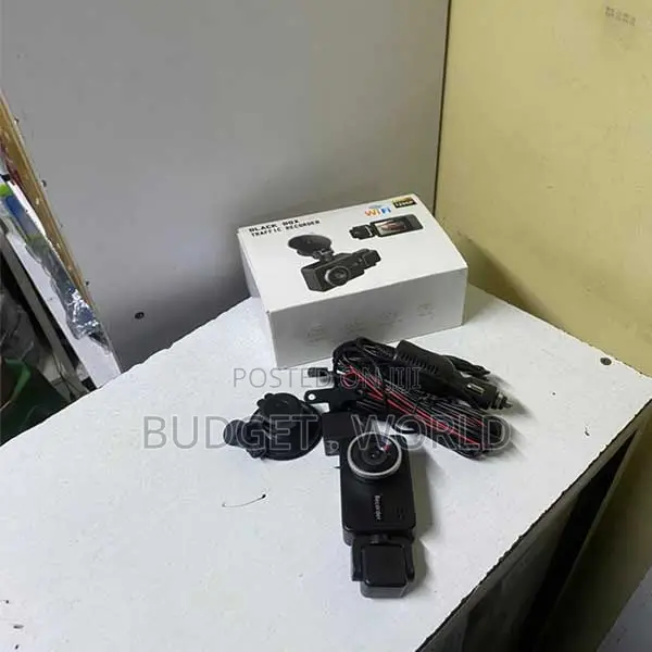 170° Wide Viewing Angle 3-Channel HD Dash Cam With 1080P Resolution