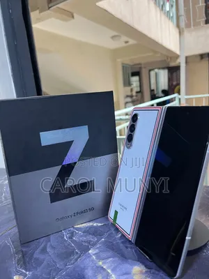 New Samsung Galaxy Fold 512 GB White