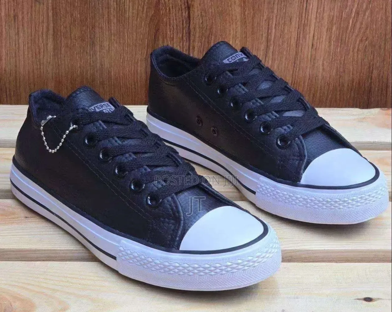 Converse Leather (Size 37 to 44)