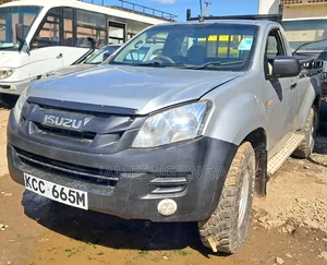 Isuzu D-MAX 2014 Silver
