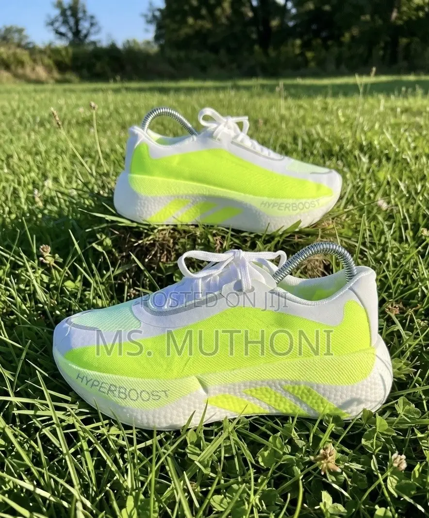 Adidas Hyperboost Edge Trainers / Runners Size 39-45