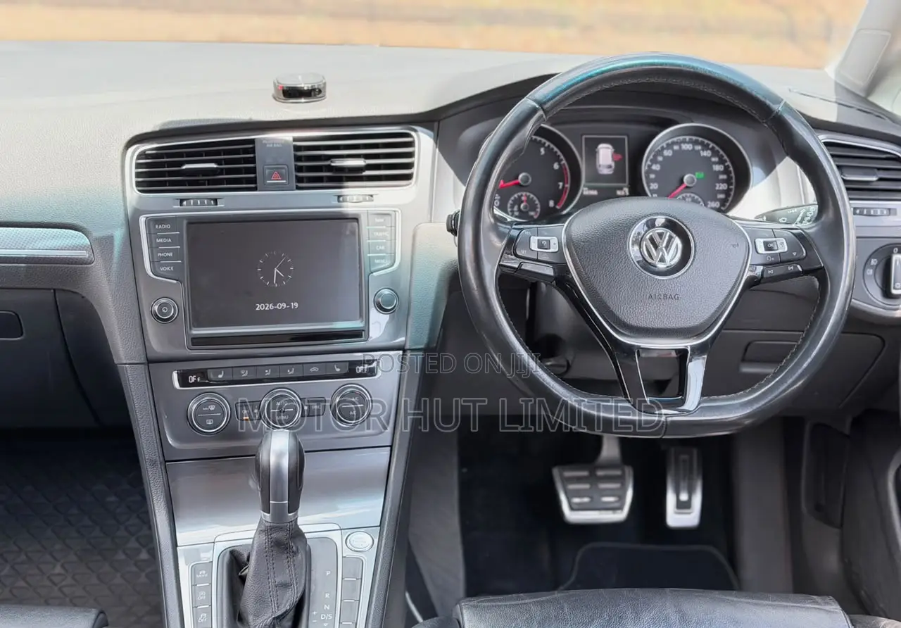 Volkswagen Golf 2016 Black