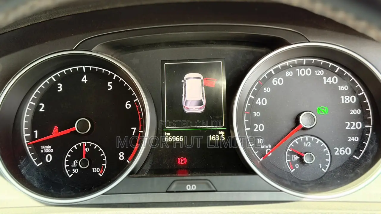 Volkswagen Golf 2016 Black
