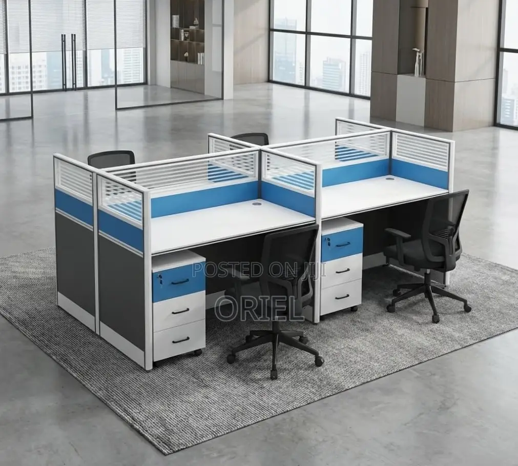 4-Seater Office Workstation : Four-Station Office Workstation