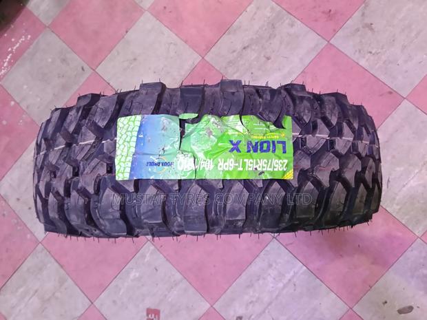 Round Rule 235/75r15 Mt 6pr