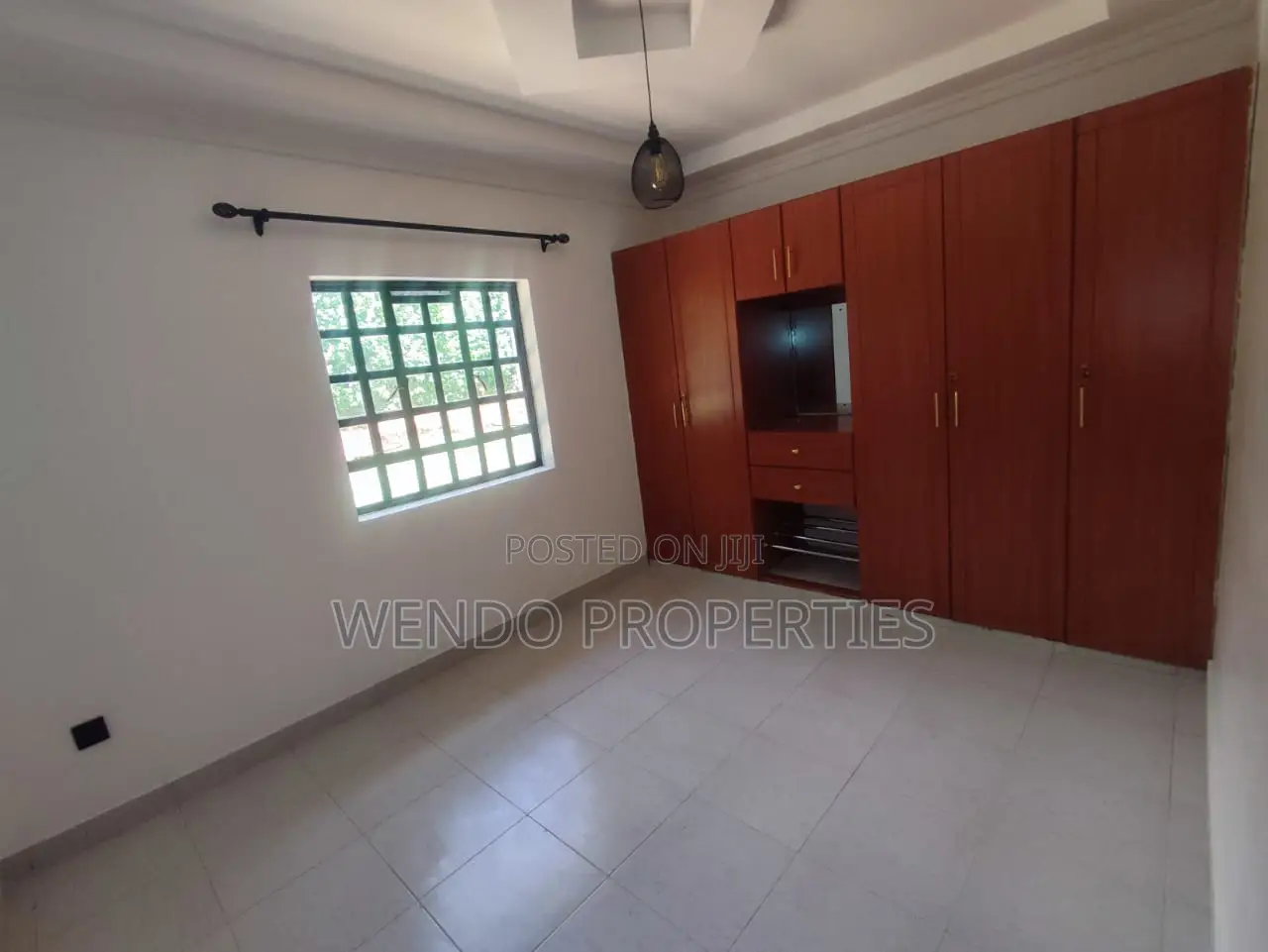 3bdrm Bungalow in Karen C for rent