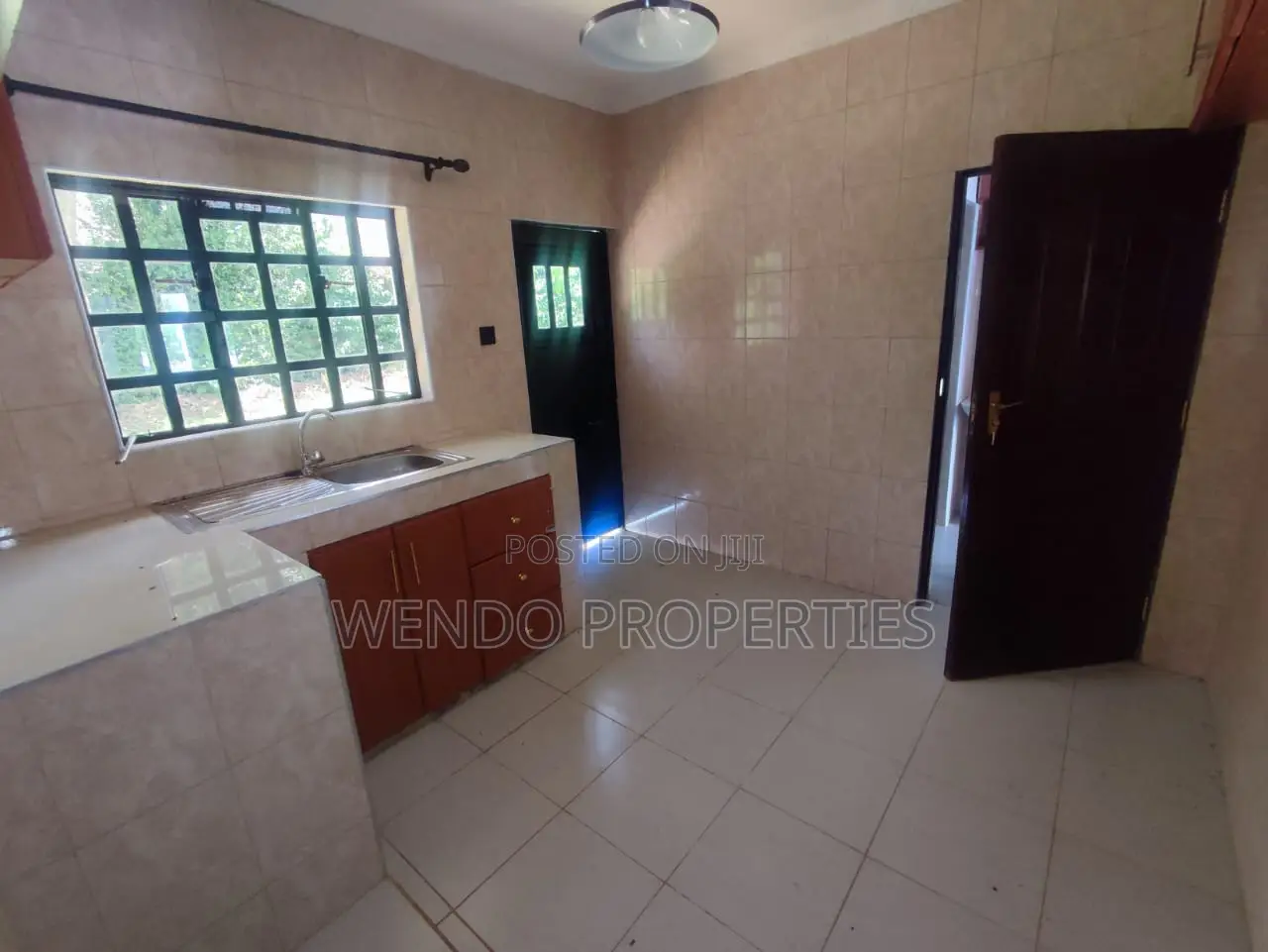3bdrm Bungalow in Karen C for rent
