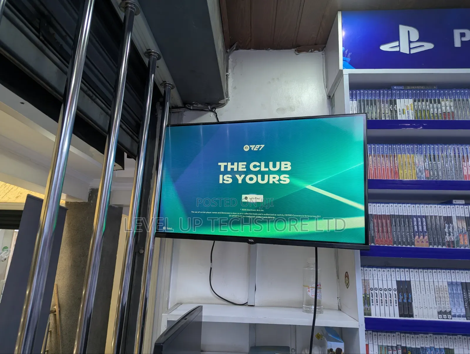 Ps4 Pro 1TB With FC 27 + Other 9 Games