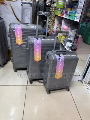 28" Full Set Rubber Suitcase in Dark Grey at Only 7500