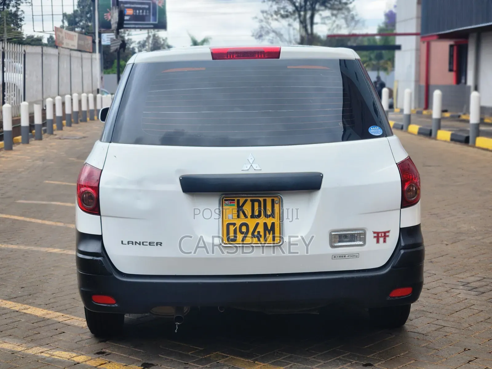 Mitsubishi Lancer Cargo 2018 White