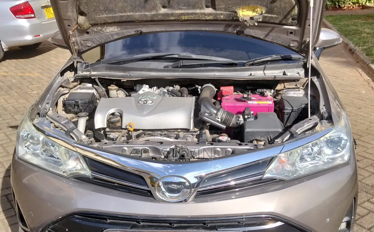 Toyota Axio 2018 Silver