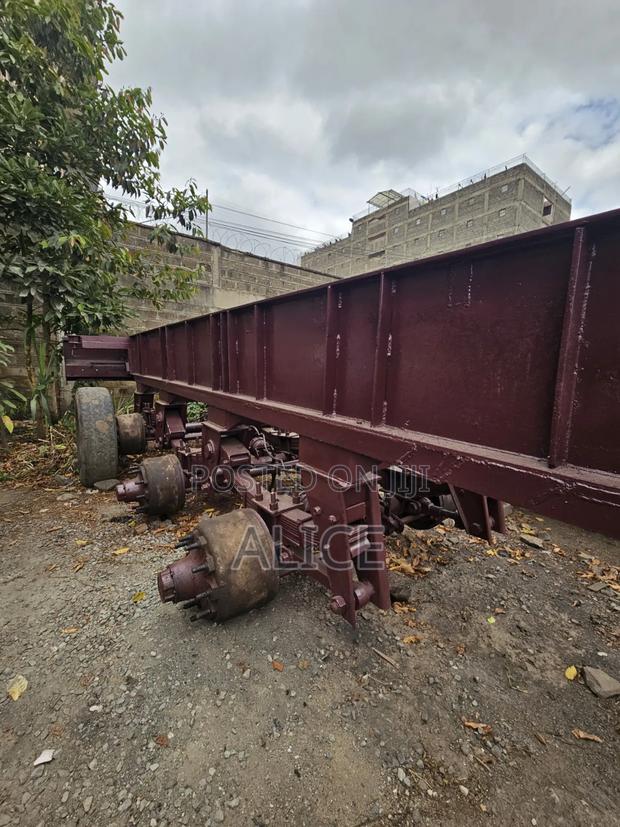 40ft Skeleton for Sale - thumbnail 2