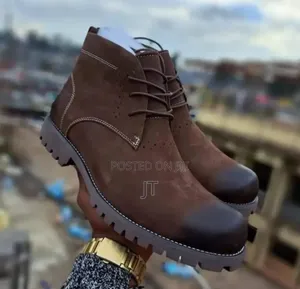 Timberland Chukka Boots